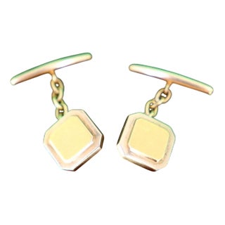 Gold Cufflinks in Square Shape, Set of 2 For Sale