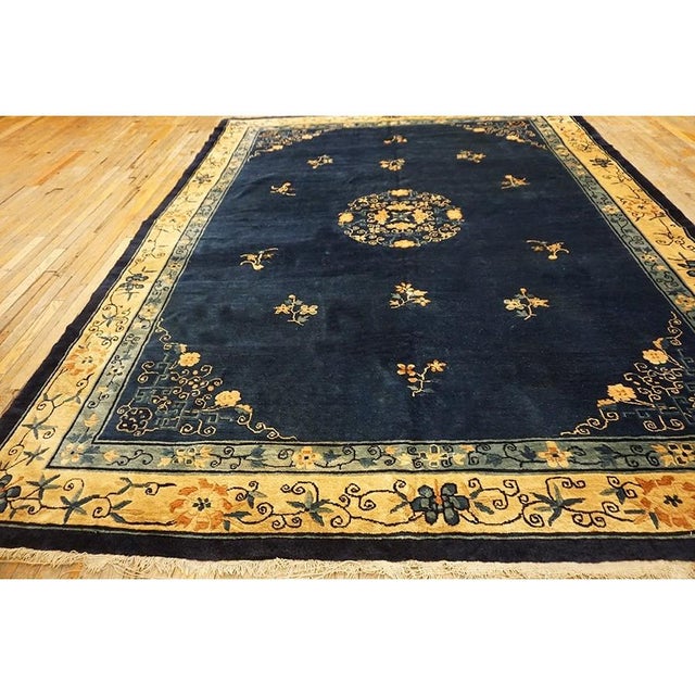1930s Navy Blue 4 Pointed Star Medallion Antique Chinese Peking Room Size Rug For Sale - Image 4 of 9