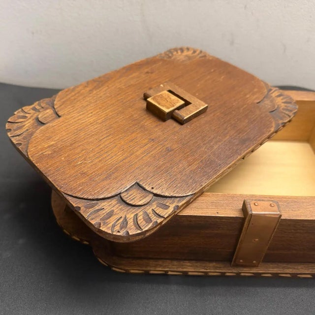 1930s 1930s Art Deco Hand-Carved Oak, Maple Wood and Brass Huge French Box For Sale - Image 5 of 15