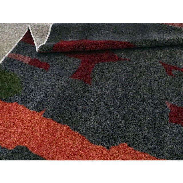 Galerie Shabab Collection Mid-20th Century Handmade Turkish Anatolian Small Room Size Carpet For Sale - Image 10 of 10