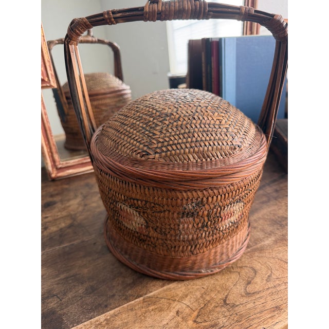 Chinese 1950s Traditional Chinese Wedding Basket For Sale - Image 3 of 9