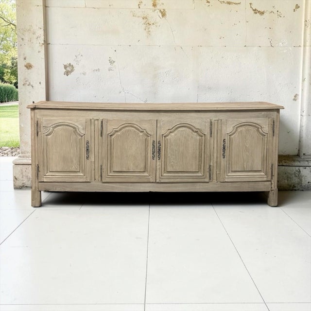 French Country 18th Century Country French Louis XIV Buffet in Stripped White Oak For Sale - Image 3 of 18
