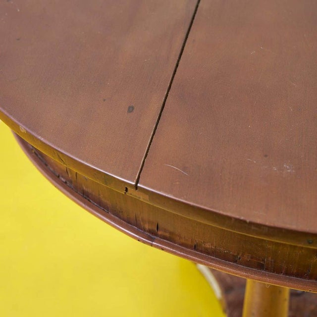 Wood Round Table, 19th Century For Sale - Image 7 of 9