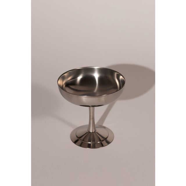 2020s Italian Stainless Steel Dessert Set – 2 Coupes With Tray For Sale - Image 5 of 9