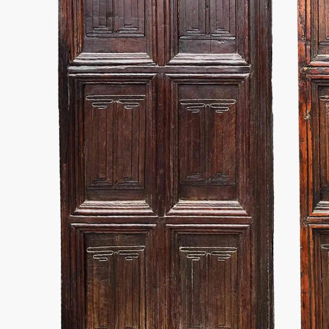 16th Century Antique European Linenfold Doors - A Pair For Sale - Image 5 of 10