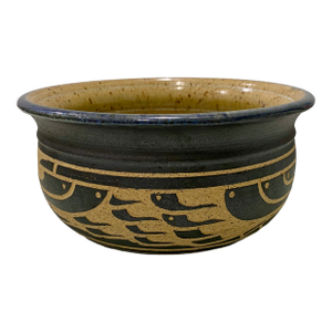 Gulf Coast Artist Charles Smith Sgraffito Studio Pottery Bowl With Fish Motif