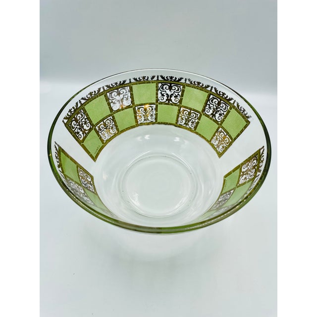 Glass Mid 20th Century Mid-Century Modern Culver Prado 22k Gold & Green Glass Serving Bowl For Sale - Image 7 of 10