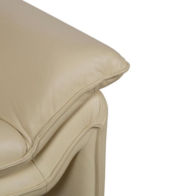 Animal Skin Lauser Atlanta Set Leather Three-Seater Armchair Beige Cream Sofa Couch, Set of 2 For Sale - Image 7 of 18