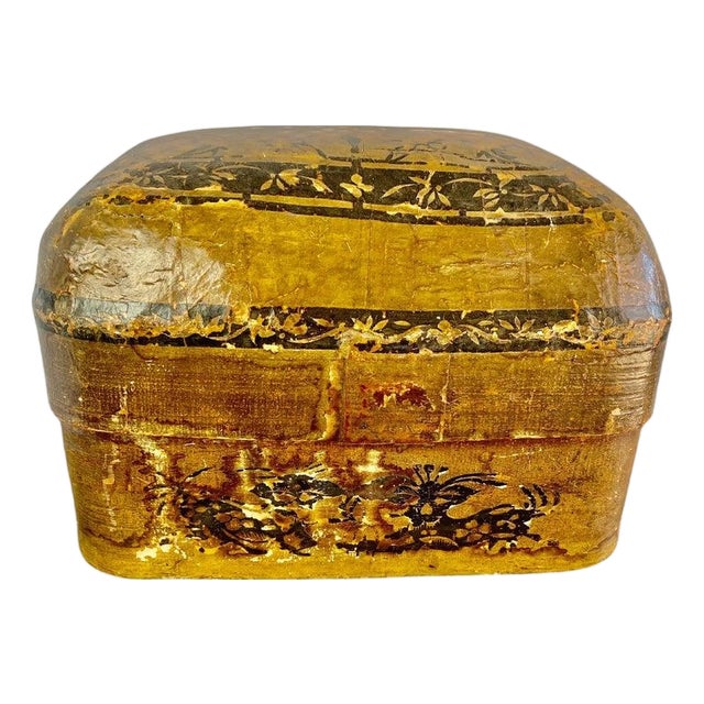 19th Century Antique Distressed Lidded Box, Chinese Paper Mache For Sale