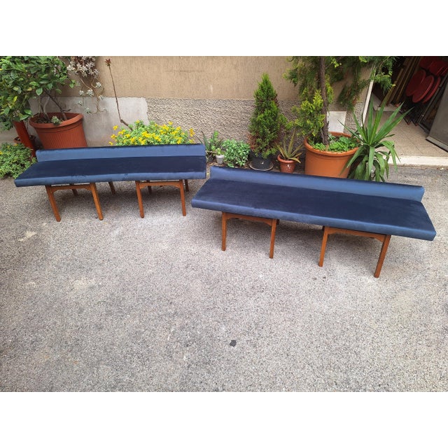 Bench in Light Wood with Electric Blue Velvet Seat, 1960s For Sale - Image 6 of 18