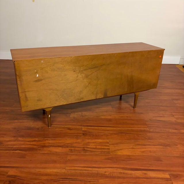 Mid-Century Vintage Compact Teak Sculpted Pulls Sideboard For Sale - Image 12 of 12