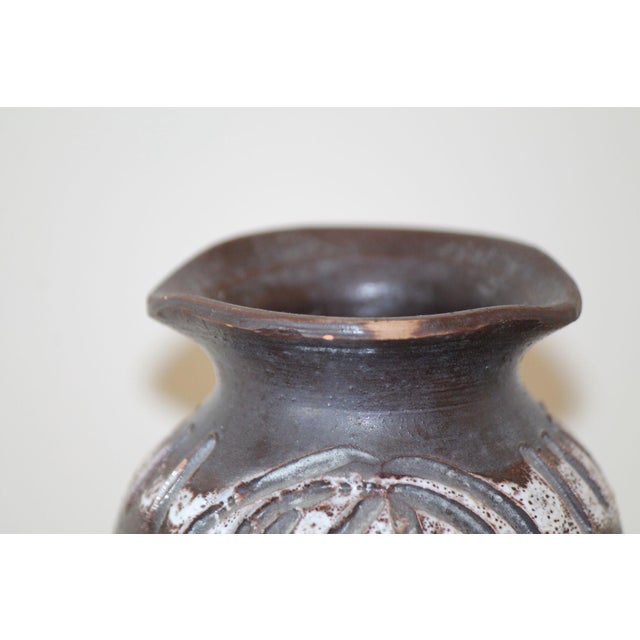 Sculpture Materials Outstanding Mid-Century Italian Sgraffito 8" Vase For Sale - Image 7 of 9
