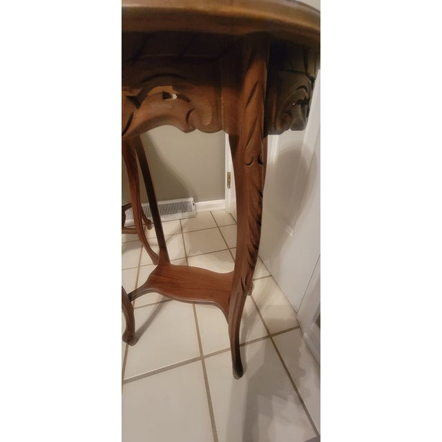 1940's French Louis XV Style Accent Tables With Floral Marquetry Inlay Top - A Pair For Sale - Image 4 of 16