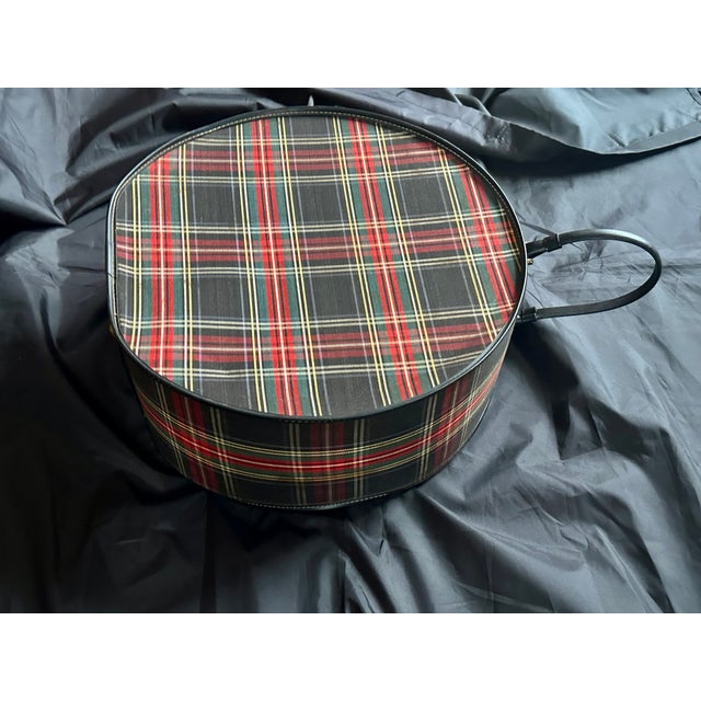Red Vintage Tartan Plaid Hat Box Case For Sale - Image 8 of 15