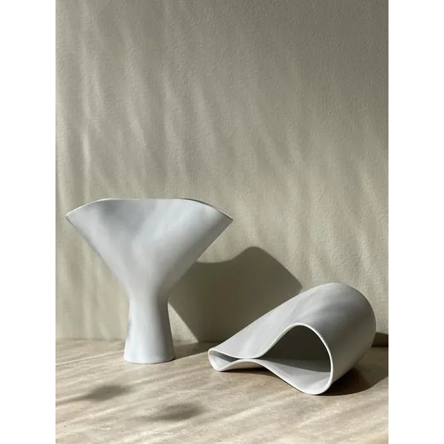 Ceramic Veckla Vases by Stig Lindberg for Gustavsberg, 1950s, Set of 2 For Sale - Image 3 of 9