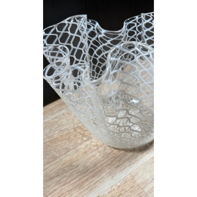 Fulvio Bianconi/Paolo Venini for Murano Large Fazzoletto Art Glass Vase For Sale In Los Angeles - Image 6 of 11