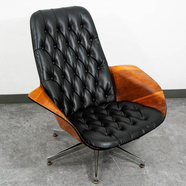 1960s Mid Century Modern Lounge Chair Plycraft Mr Tufted Black Swivel George Mulhauser For Sale - Image 5 of 11