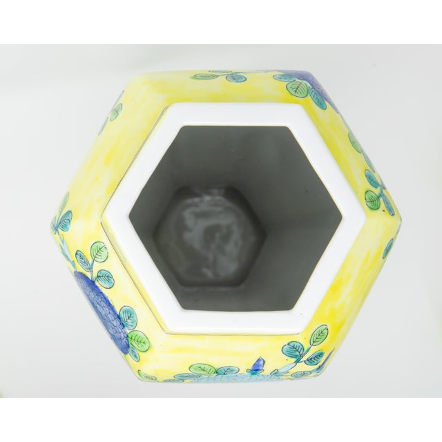 Chinese Hand Painted Ceramic Urns - a Pair For Sale In Nashville - Image 6 of 12