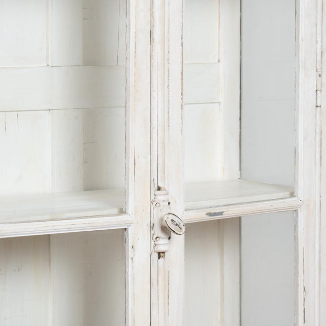 White 19th-Century French White Painted Oak Bookcase Display Cabinet With Glass Doors For Sale - Image 8 of 14