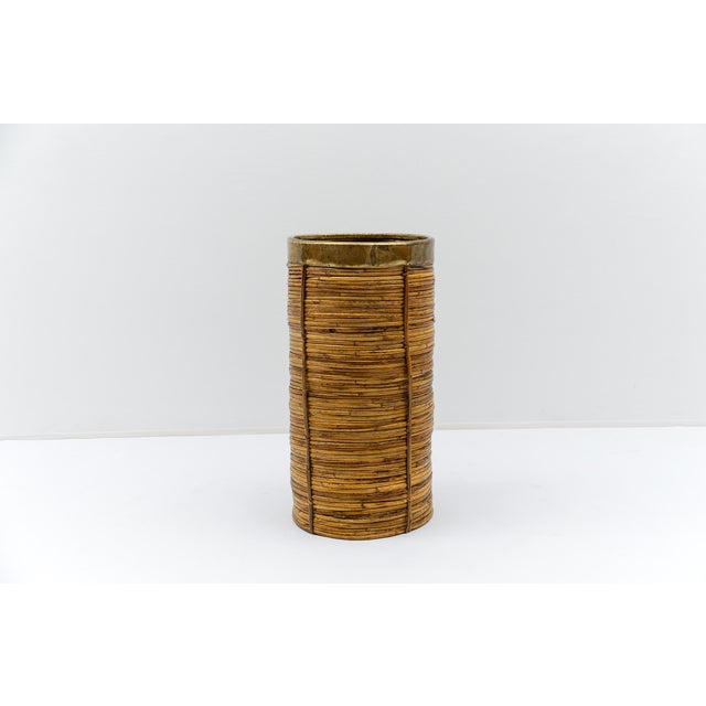 Brown Rattan and Brass Umbrella Stand, Italy, 1970s For Sale - Image 8 of 8