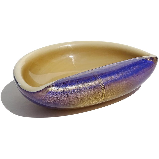 Murano Vintage Seguso Murano 1956 Sapphire Blue Tan Gold Flecks Italian Art Glass Midcentury Decorative Bowl For Sale - Image 4 of 7