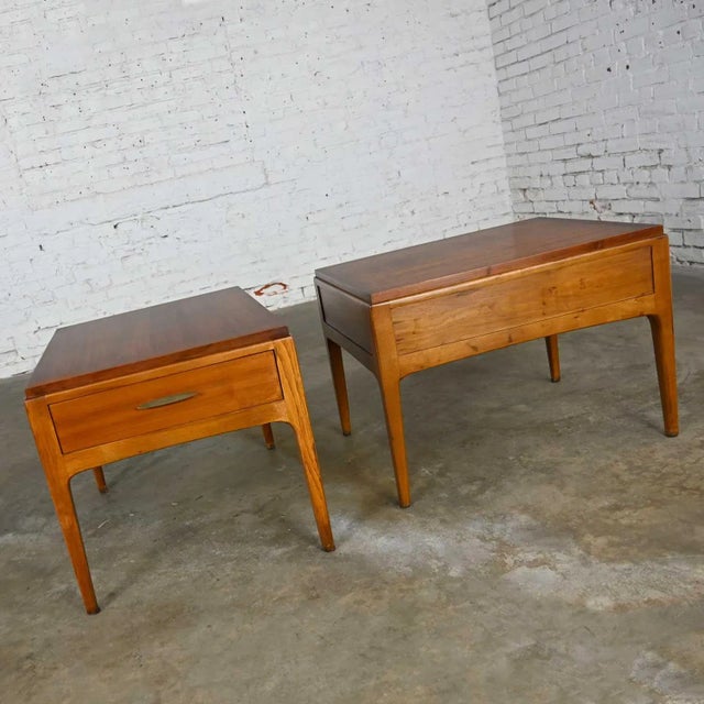 Mid-Century Modern Mid-Century Modern Lane Rhythm Collection Walnut End Tables a Pair For Sale - Image 3 of 13
