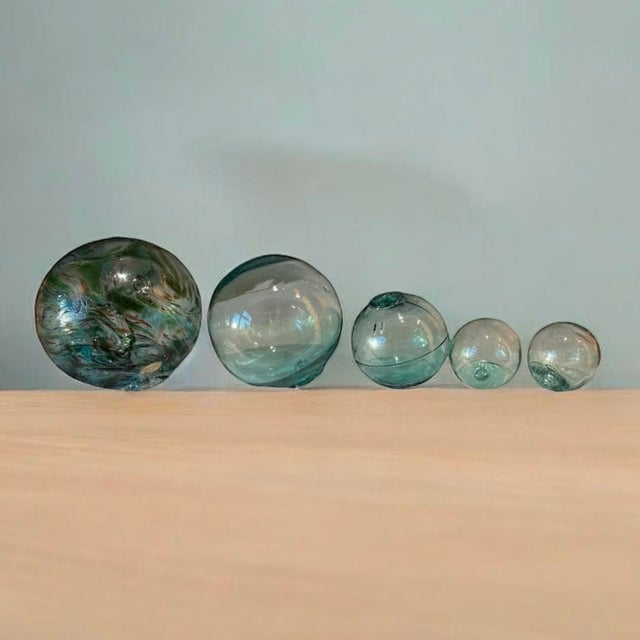 Blue Vintage Glass Decor Fishing Floats Balls With 2001 Custom Art Glass Oregon Float Set of 5 For Sale - Image 8 of 18