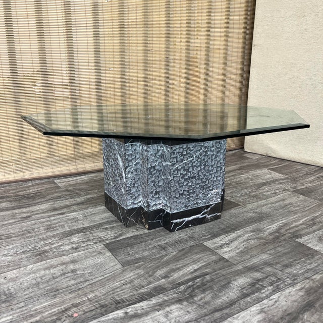 Postmodern Black Marble Base Octagonal Coffee Table. Circa 1980s. For Sale - Image 4 of 18