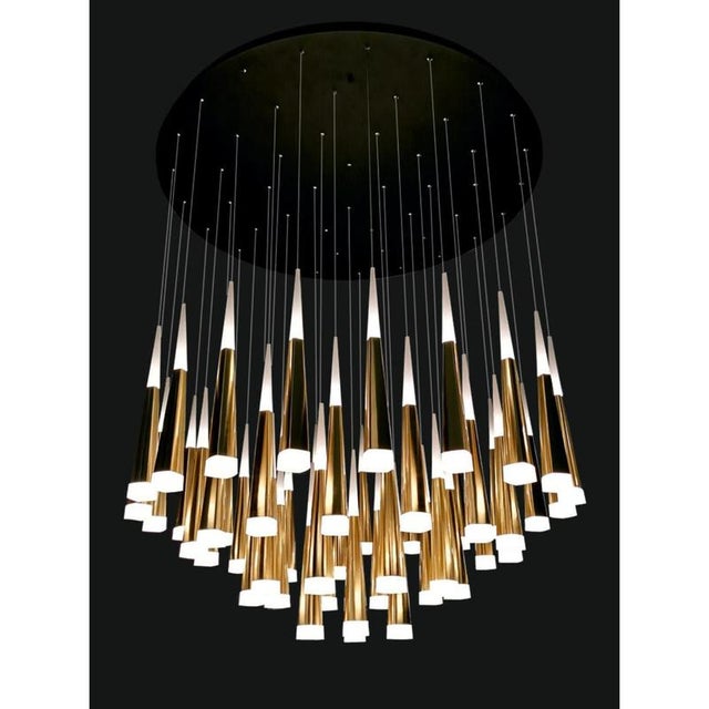 White Meteoriti Di Metallo Chandelier in Aluminum and Acrylic by Jago For Sale - Image 6 of 10