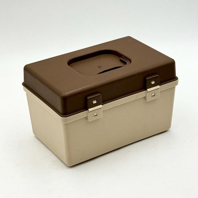 Mid-Century Modern Curver Sewing Box Organizer in Beige and Brown Plastic, Netherlands, 1970s For Sale - Image 3 of 14