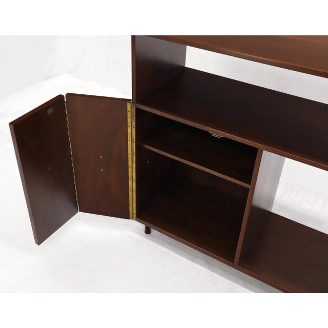 Mid-Century Modern Mid 20th Century Walnut Mid-Century Modern Accordion Door Entry Hall Cabinet For Sale - Image 3 of 11