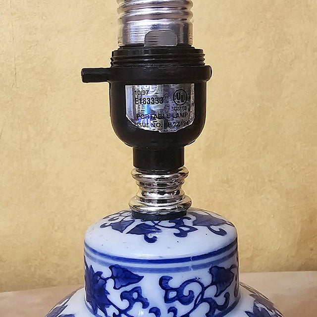 Ceramic Vintage Blue & White Chinoiserie Porcelain Table Lamp With Double Happiness Symbol For Sale - Image 7 of 18