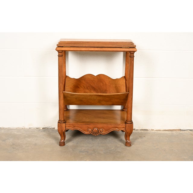 Baker Furniture French Provincial Louis XV Walnut and Burl Wood Book Stand or Magazine Stand | Circa 1960s For Sale In South Bend - Image 6 of 15