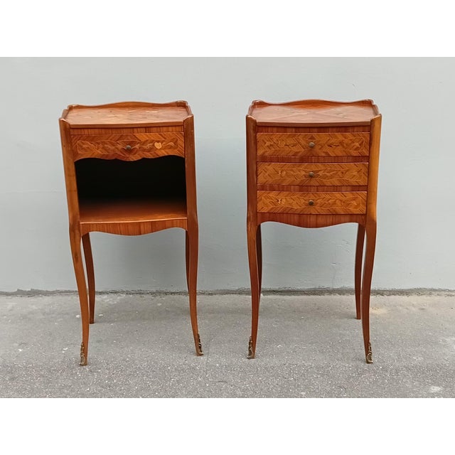 Late 19th Century Pair of French Louis XV Style Rosewood Side Tables Nightstands by Haentges Freres For Sale - Image 14 of 15