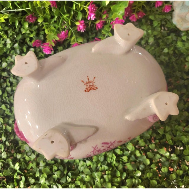 Traditional Vintage Pink Gold Ceramic Chelsea House Style Scalloped Edge CachePot For Sale - Image 3 of 7