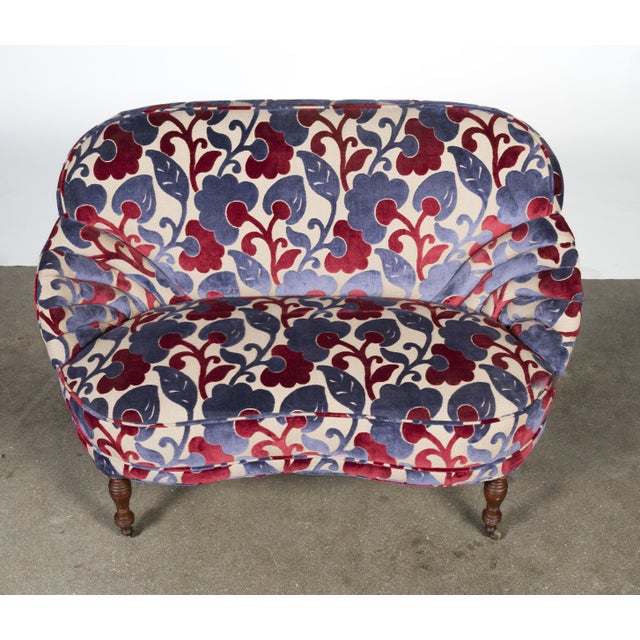Vintage Upholstered Settee For Sale - Image 4 of 15