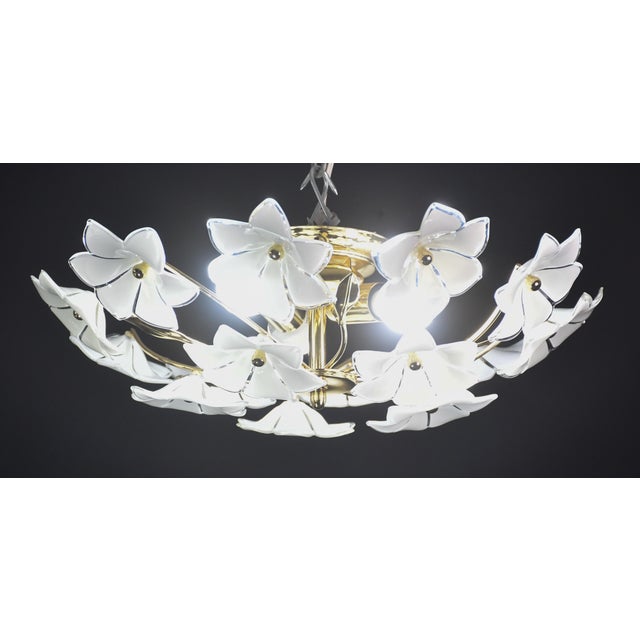 Italian 1940s Italian Delicious Murano Ceiling Light White Flowers For Sale - Image 3 of 15
