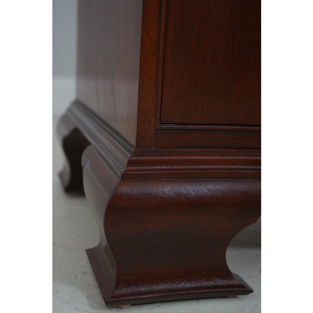 Baker 2 Over 3 Drawer Chippendale Mahogany Dresser For Sale - Image 11 of 17