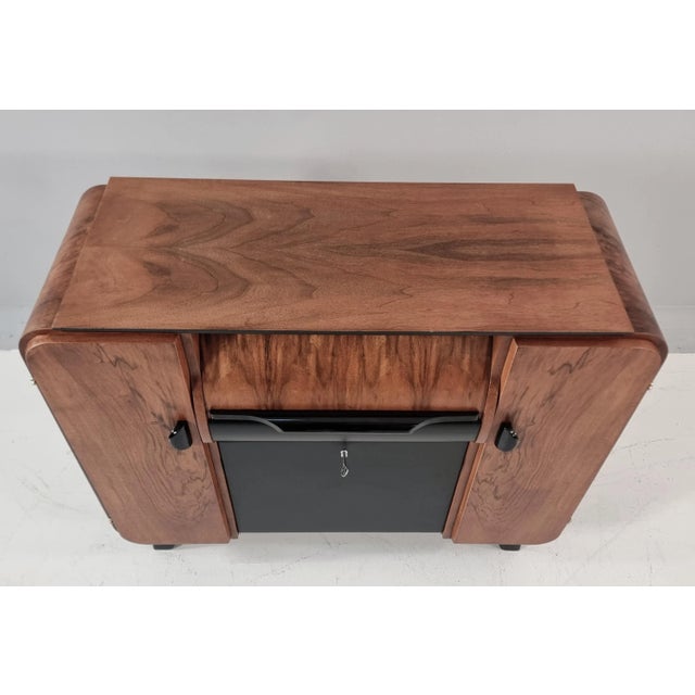 Vintage Art Deco Bar Cabinet, 1950s, in Flawless conditions. Designed 1950 to 1959