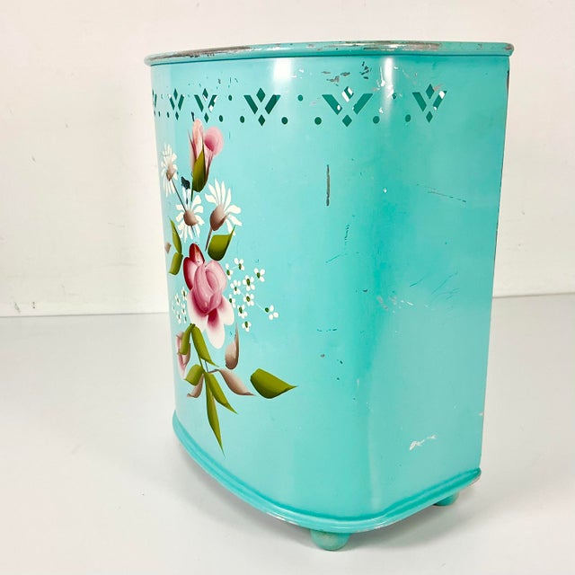 Hollywood Regency 1950s Vintage Hollywood Regency Boho Chic Turquoise Handpainted Flora Metal Wastebasket For Sale - Image 3 of 18