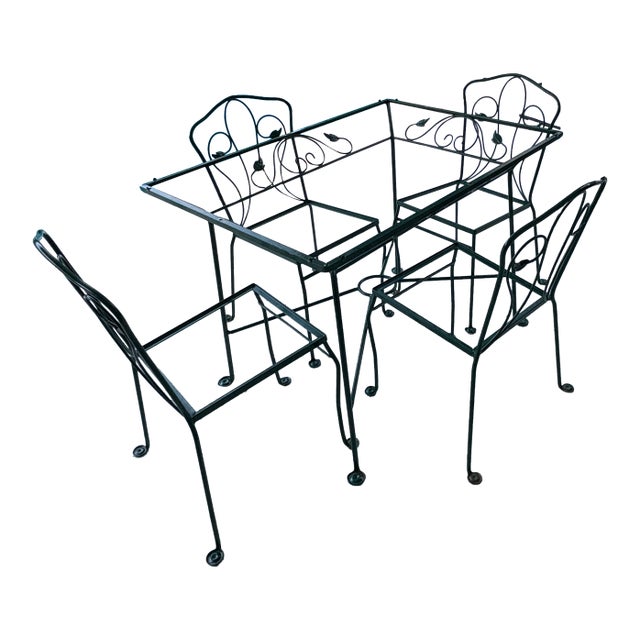 Vintage Outdoor Patio New Powdercoating, 5 Pieces For Sale