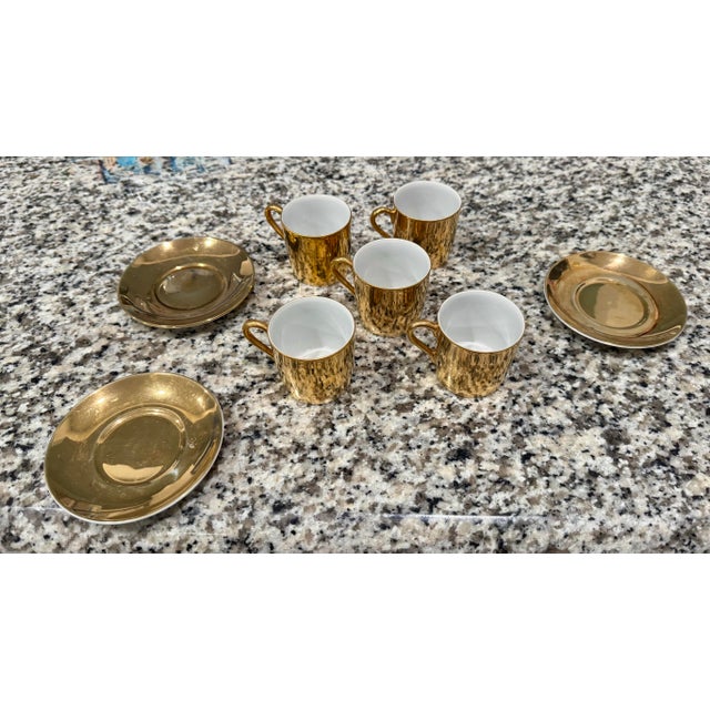 Mid-Century Modern Vintage Hollywood Recency Gold Gilded Porcelain Demitasse Espresso Set - 5 Cups & 3 Saucers - 8 pcs For Sale - Image 3 of 11