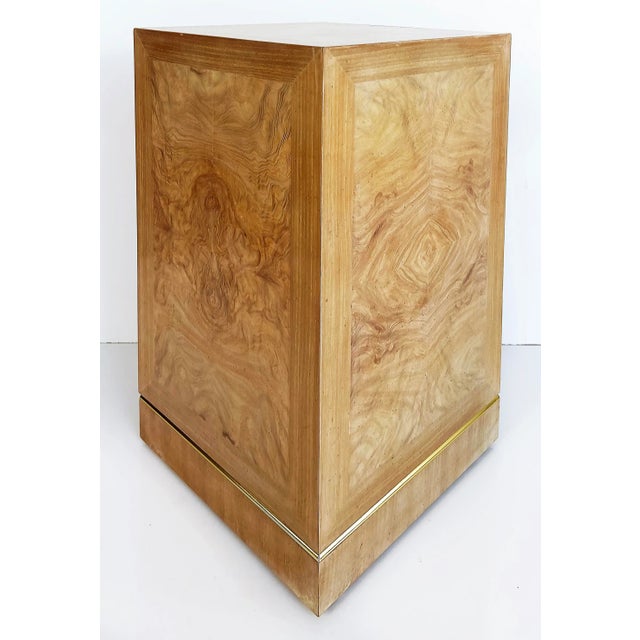 Vintage Drexel Heritage Burlwood and Brass Pedestals, a Pair Offered for sale is a pair of burlwood-matched grain Drexel...
