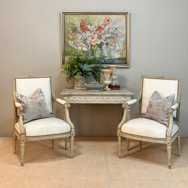 Pair of French 19th Century Louis XVI Painted Armchairs ~ Fauteuils For Sale - Image 4 of 17