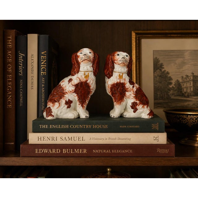 Small Antique Staffordshire King Charles Dogs / Spaniels, a Pair For Sale In Los Angeles - Image 6 of 6
