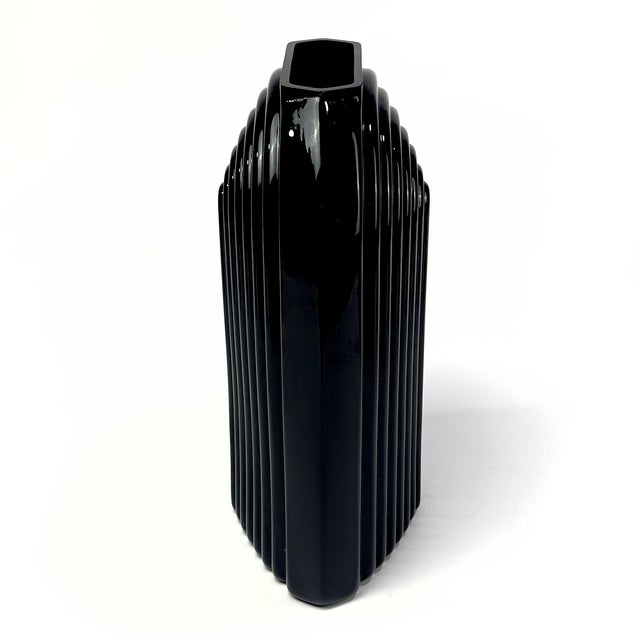1980s Flat & Black Postmodern Ceramic Vase Curation - Group of 5 For Sale - Image 5 of 18
