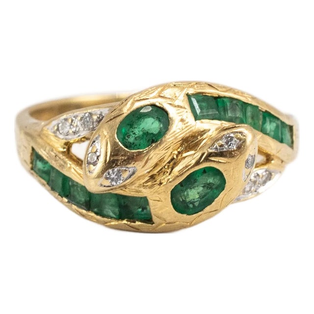 Late 20th Century Vintage 18k Yellow Gold Emerald Diamond Bypass Double Snake Cocktail Ring, Size 6.25 For Sale