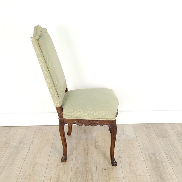 Early 18th Century Set of Six Regence Dining Chairs, Circa 1730 For Sale - Image 5 of 12