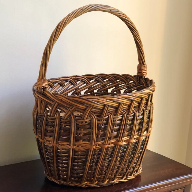 This gorgeous European-style, artisan-made harvest basket is a real standout with its mix of natural multicolored willows...