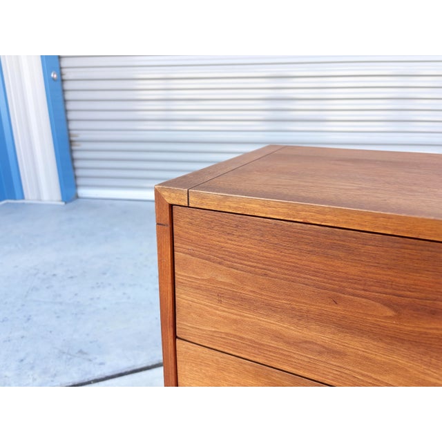 1960s Mid Century Walnut Chest of Drawers by John Keal for Brown Saltman For Sale - Image 10 of 13